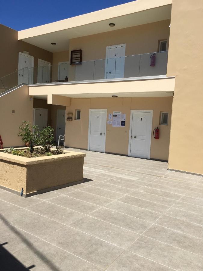 فندق Erato1 بلاكاس المظهر الخارجي الصورة